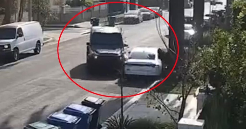 Fearless mother chases fleeing robbers, rams into them with her Mercedes-Benz SUV
