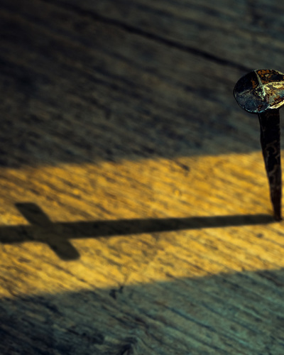 The cross of Jesus still puts broken lives back together