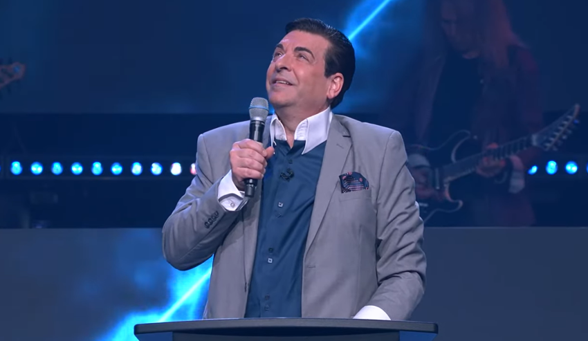 Pastor Hank Kunneman starts travel fund to buy jet after commercial flight delay