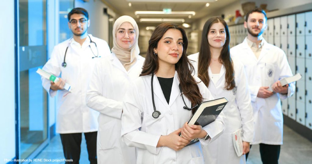 Trump Admin Urges Med Students to Refuse to Participate in Abortions