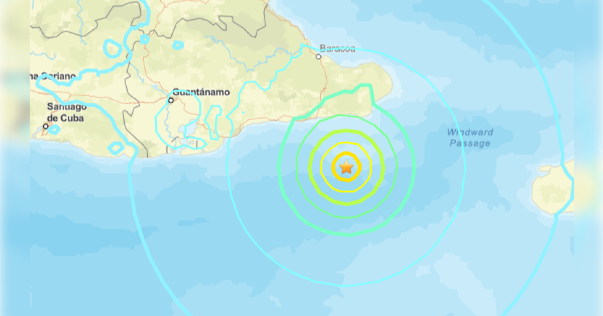 Map showing an earthquake's epicenter in the Caribbean Sea near Guantanamo, Cuba, with concentric circles indicating the magnitude and impact radius.