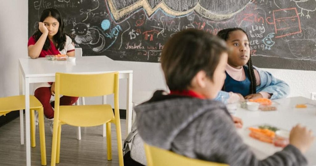 Canadian school under fire for creating food-free zones on behalf of Muslim students fasting for Ramadan