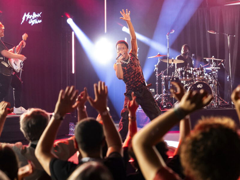 Singer D4vd charged in murder of 14-year-old girl