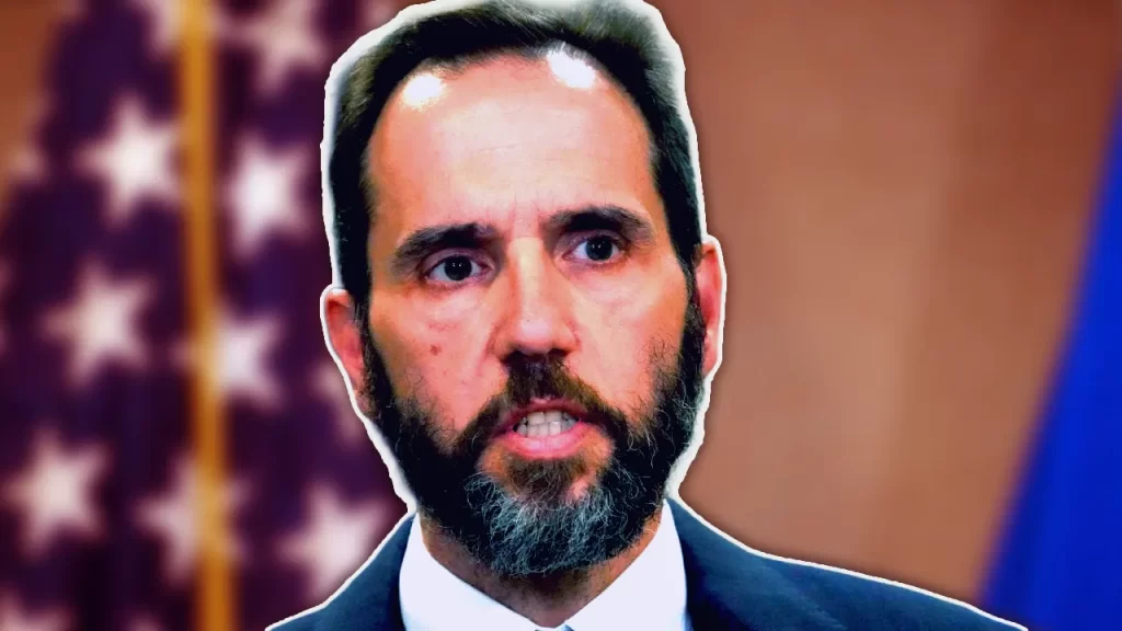 Bundt Cakes, Sealed Files, And The Implosion Of The Jack Smith Apparatus