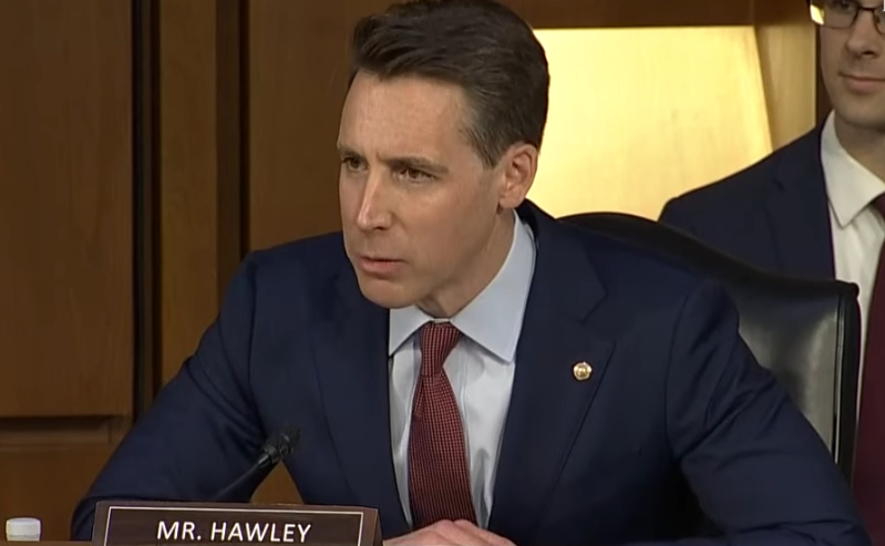 Josh Hawley Wants Abortion Biz Criminally Charged for Mailing Illegal Abortion Pills