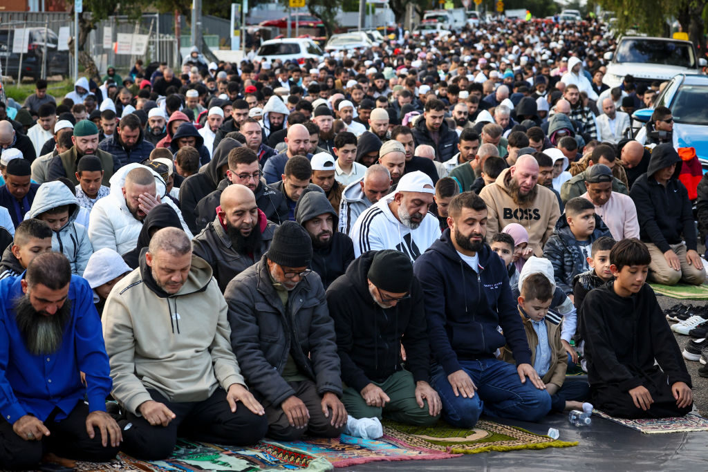 Aussie Council Mutes Mosque’s Plan to Broadcast Islamic Call to Prayer