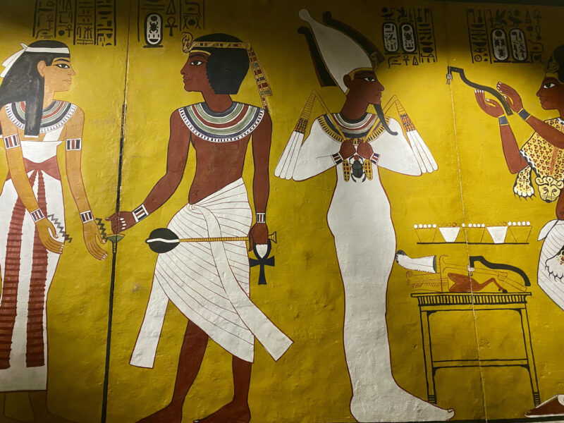 Immersive experience brings Paris into tomb of King Tut