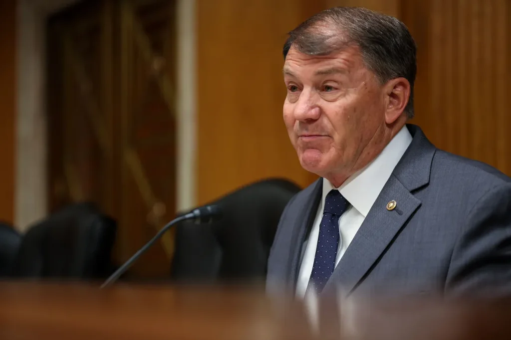 REPORT: Senator’s Senior Staffer Works Second Job As Lobbyist, Raising Ethics Questions