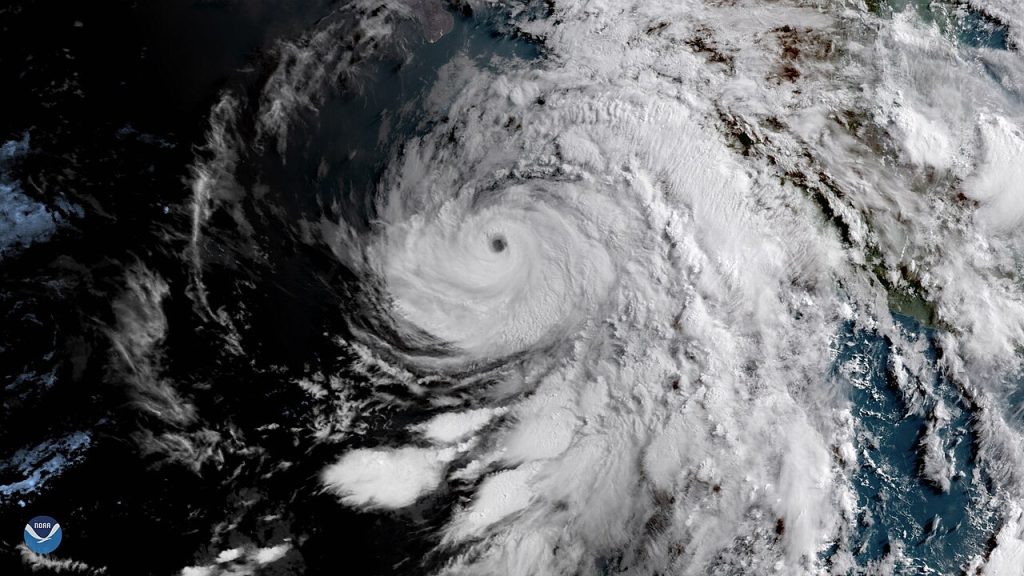 Simon Explodes Into A Hurricane — Mexico Braces For A Major Strike